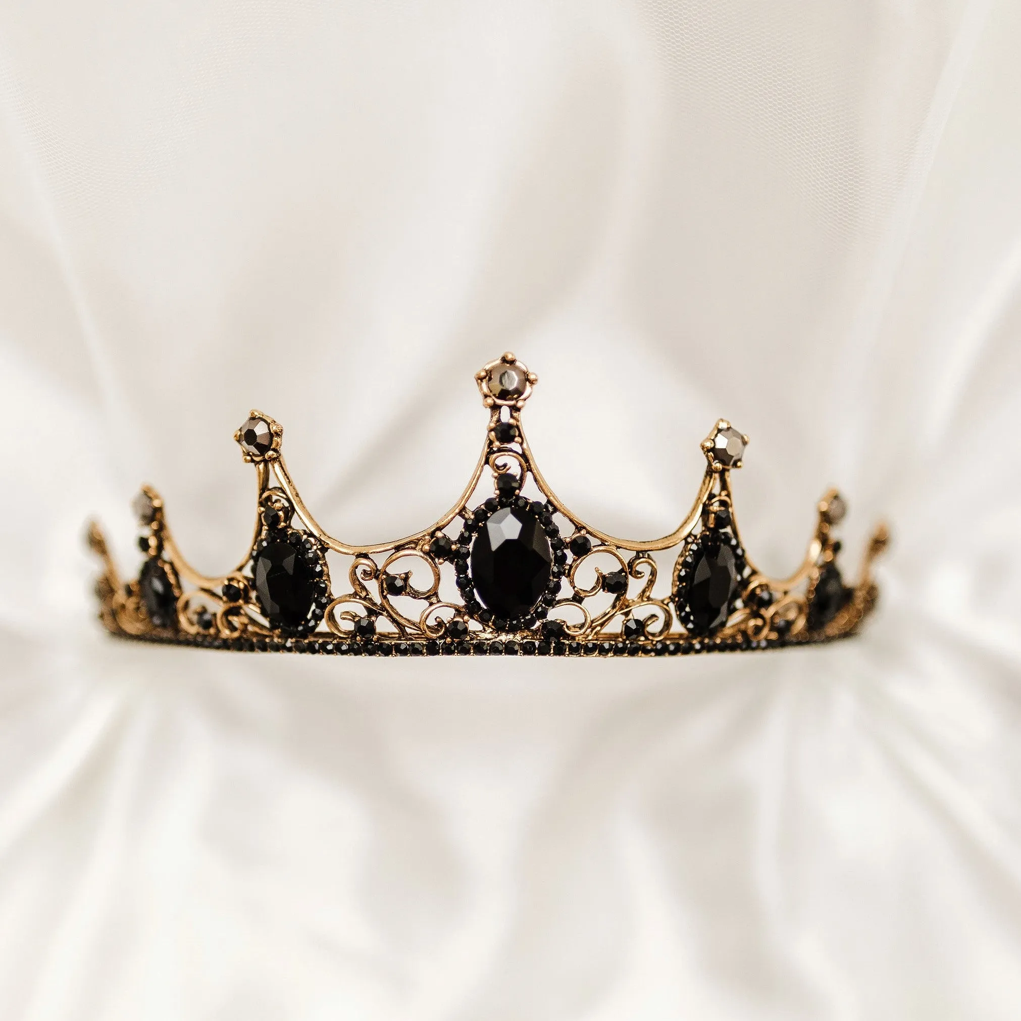 Cindy's Tiara in Black & Gold