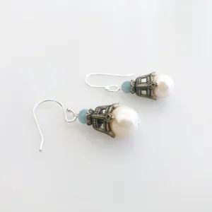 Divine Vase Pearl Earrings