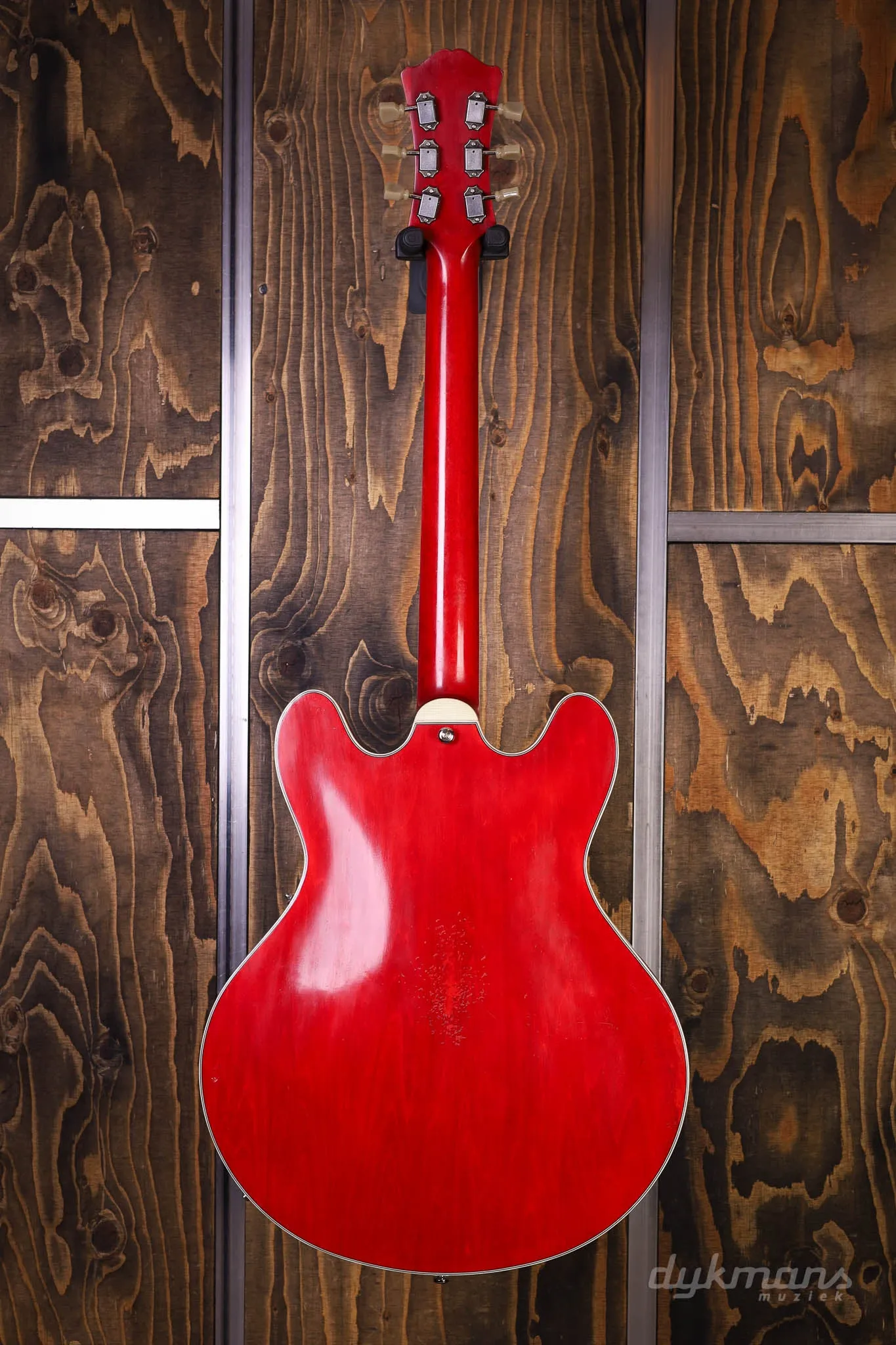 Eastman T64/vT Antique Red