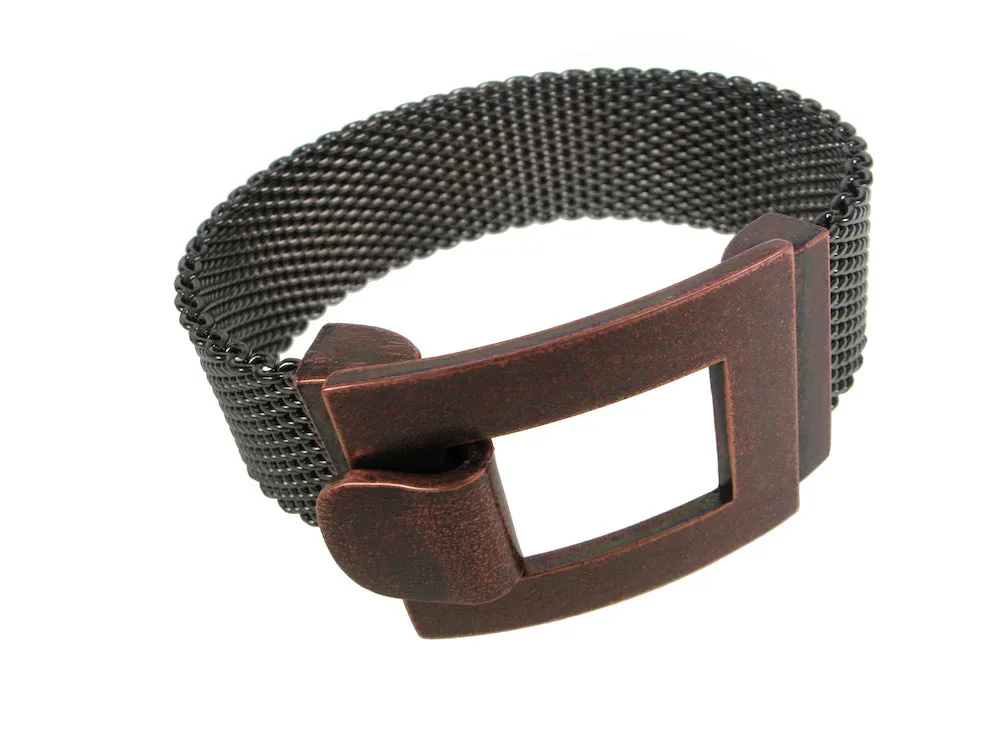 Flat Mesh Bracelet with Square Hook Clasp