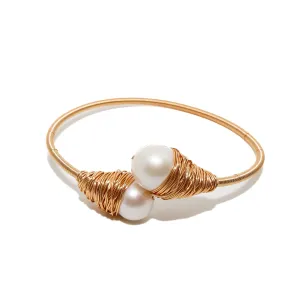 Golden Embrace Baroque Pearl Bracelet