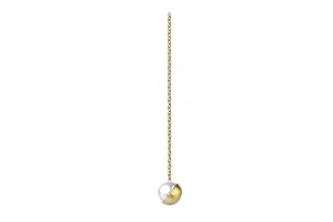 Half pearl chain earring 135 degres