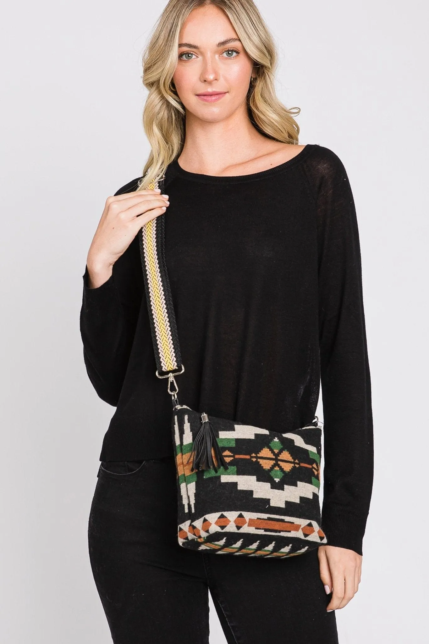 MB0194 Jazmin Felt Aztec Crossbody Bag With Tassel