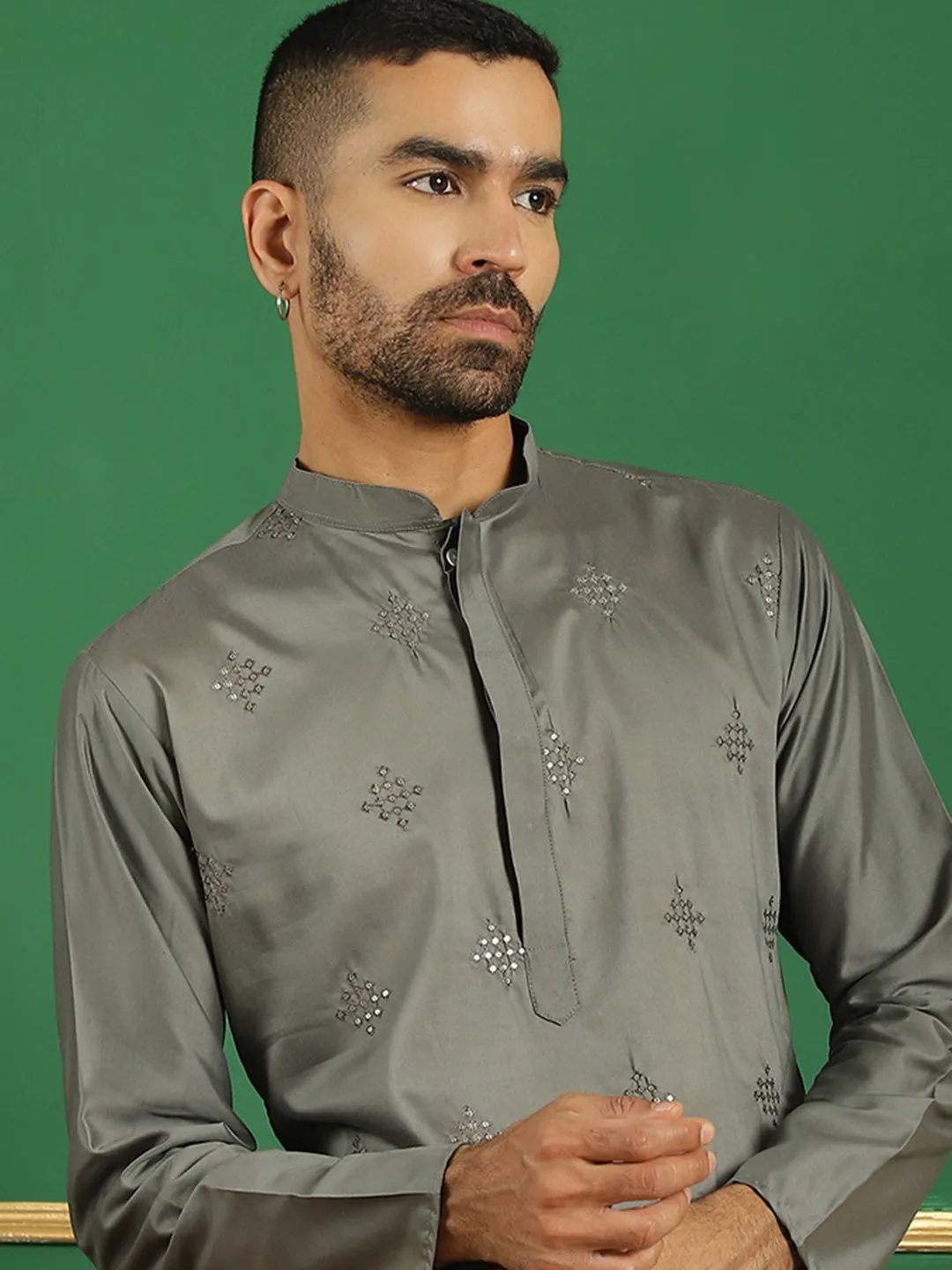 Men Yellow Embroidered And Sequence Kurtas