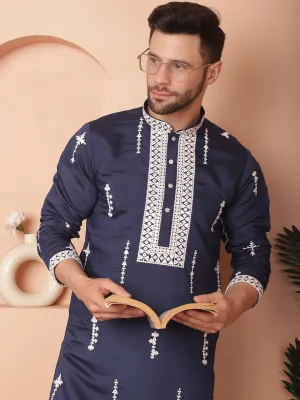 Men'S Collar Chikankari Embroidered Kurta With Pyjama