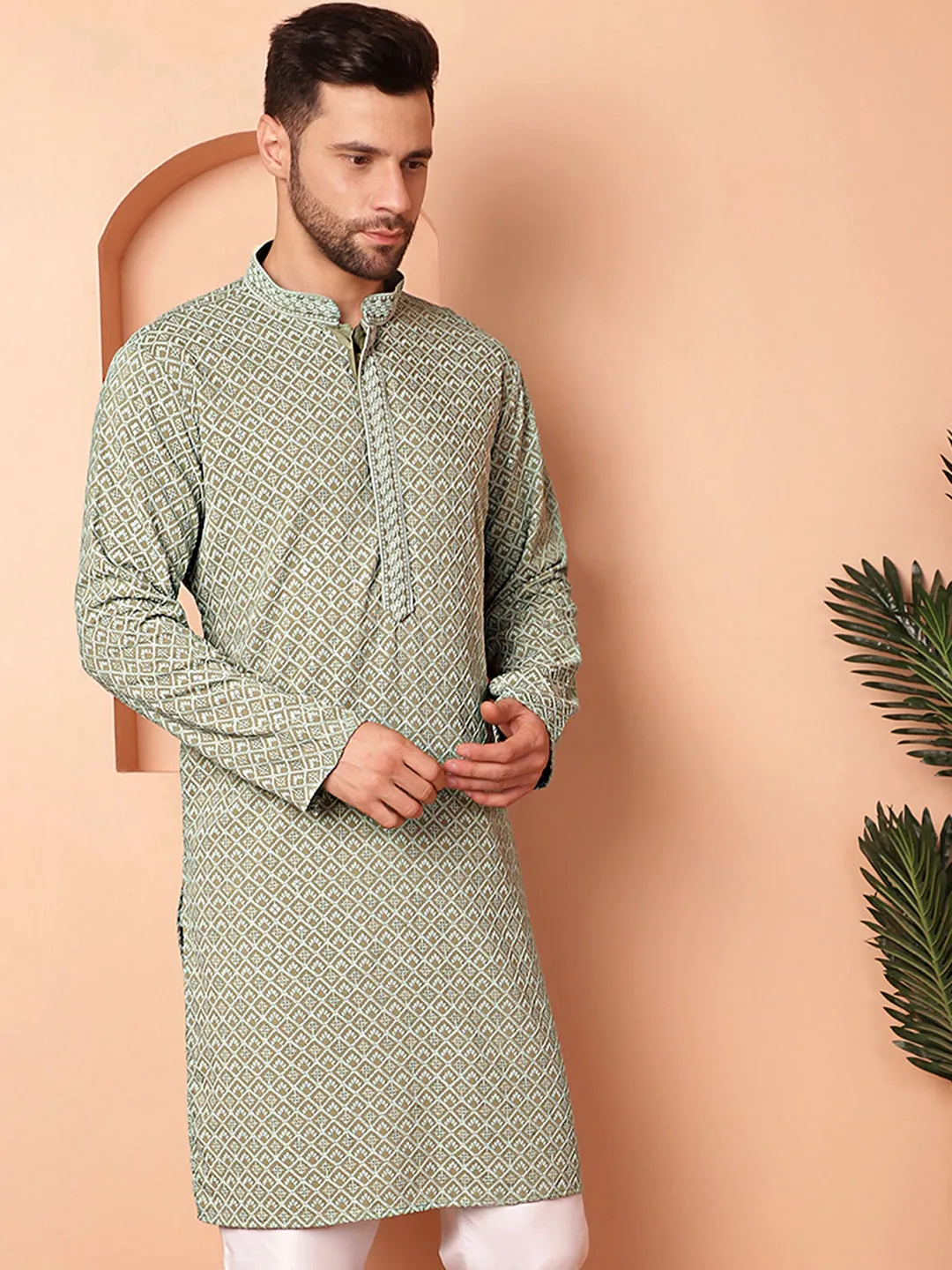 Men'S Green Embroidered And Sequence Kurtas