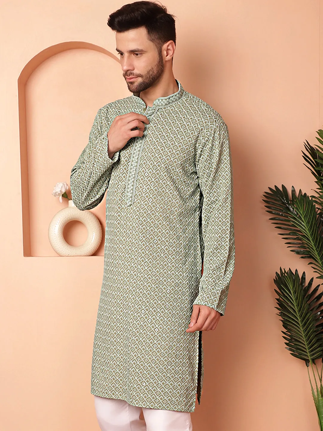 Men'S Green Embroidered And Sequence Kurtas