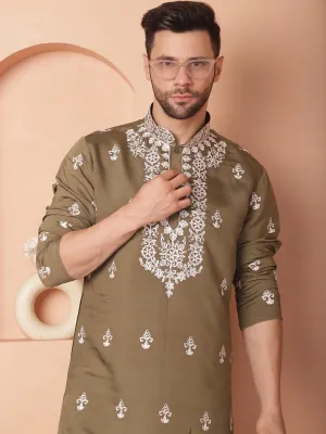 Men'S Olive Chikankari Embroidered Kurta With Pyjama