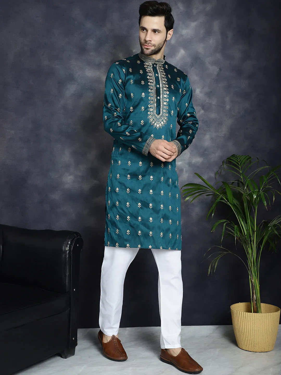 Men'S Peacock Blue Chikankari Embroidered Kurtas