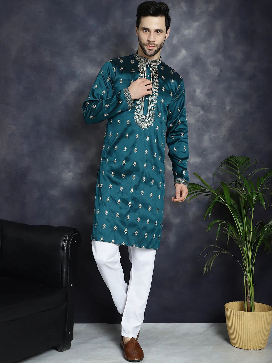 Men'S Peacock Blue Chikankari Embroidered Kurtas