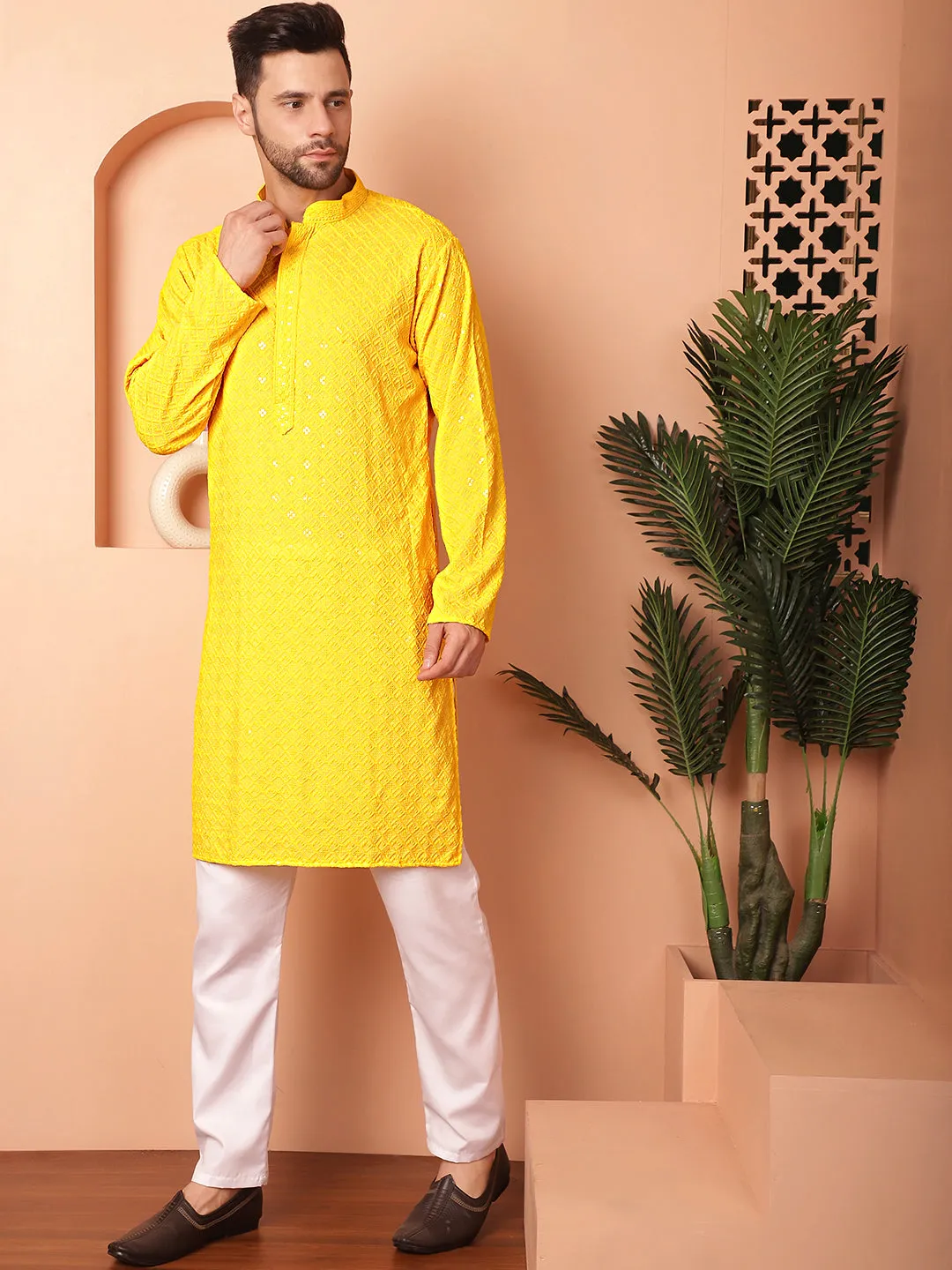 Men'S Yellow Embroidered And Sequence Kurta With Pyjama