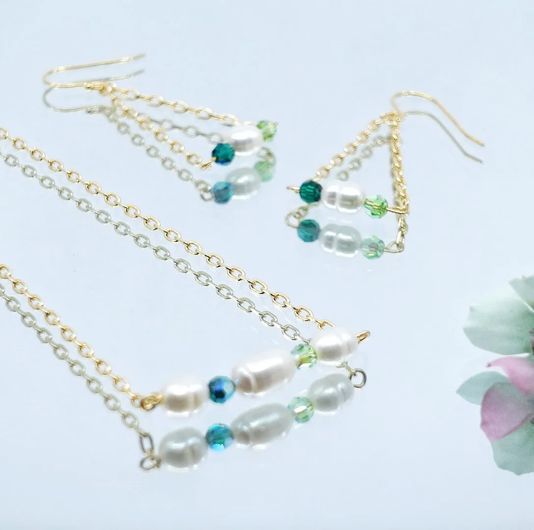 Pearl Cluster Necklace and Earrings Set (Green)