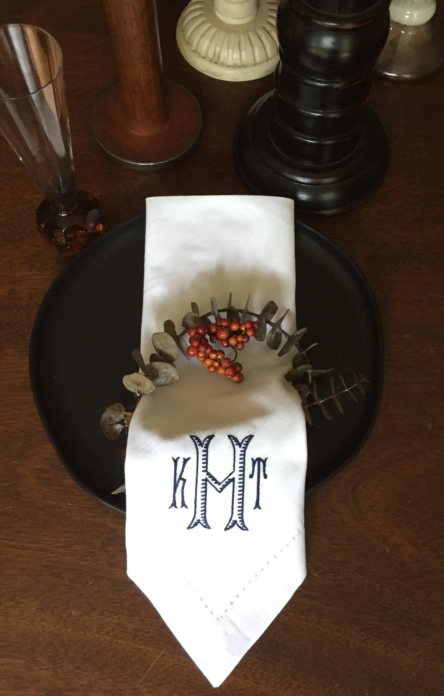 Set of 4 Baroque Monogrammed Wedding Napkins, Embroidered Dinner Napkins