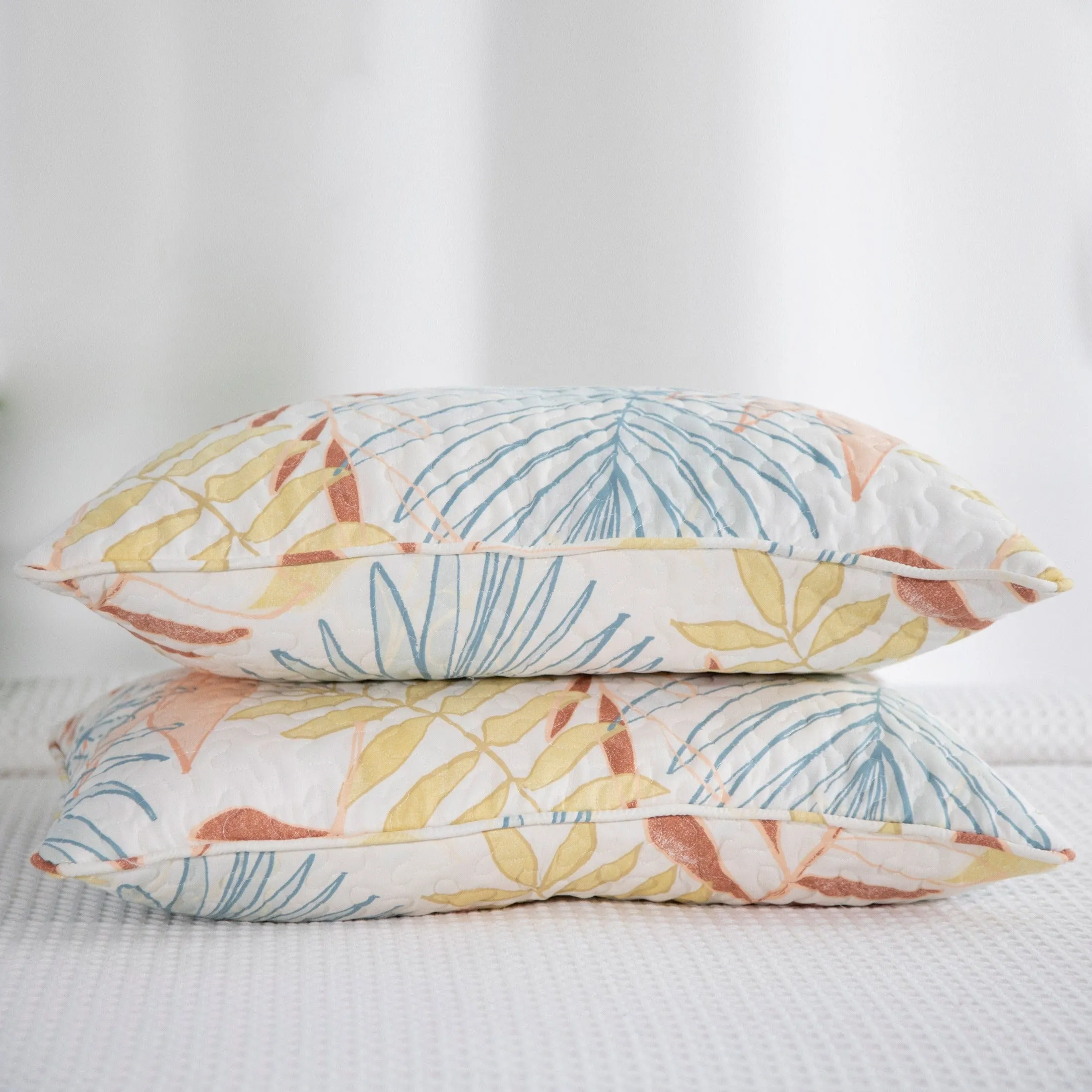 Tropic Leaf Quilted Sham Covers