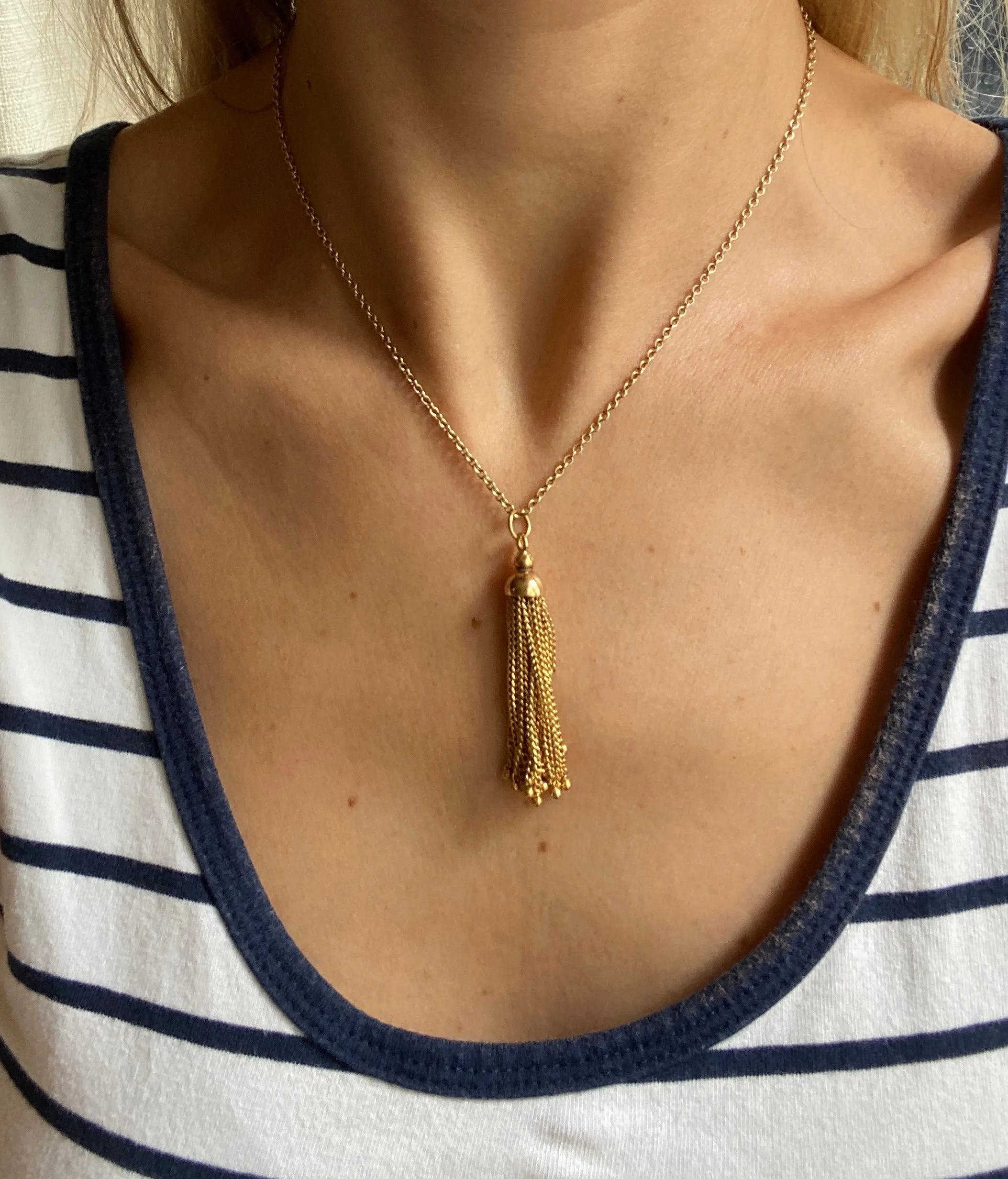 Vintage 9ct Gold, Tassel Pendant, 6.49g